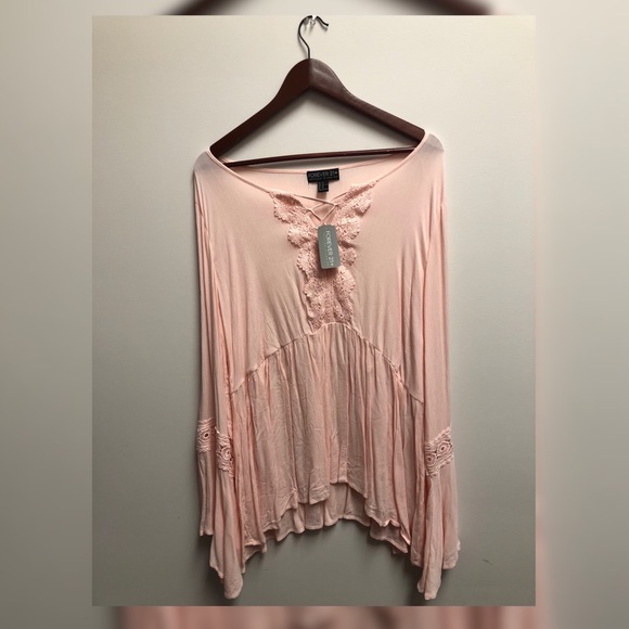 Forever 21 Tops - ✨Pink Forever21 Blouse✨